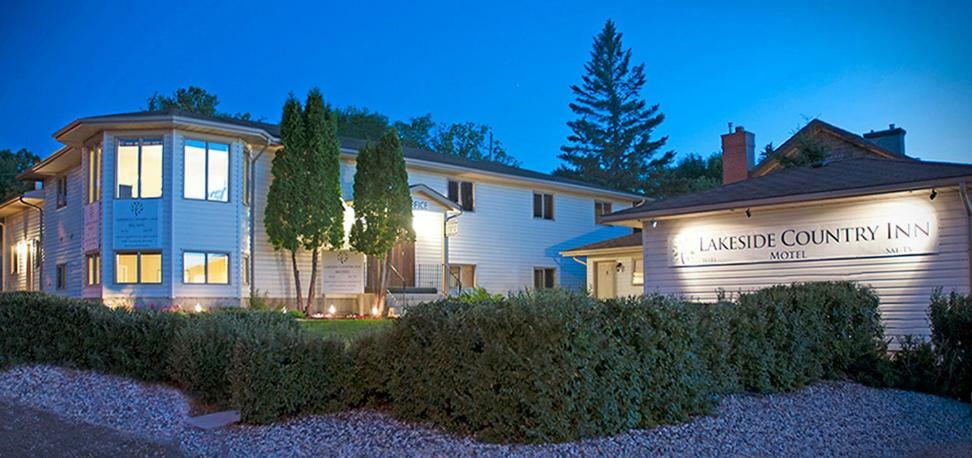 Lakeside Country Inn Manitou Beach 외부 사진